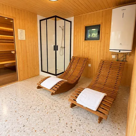 Apartman Mayer Wood *